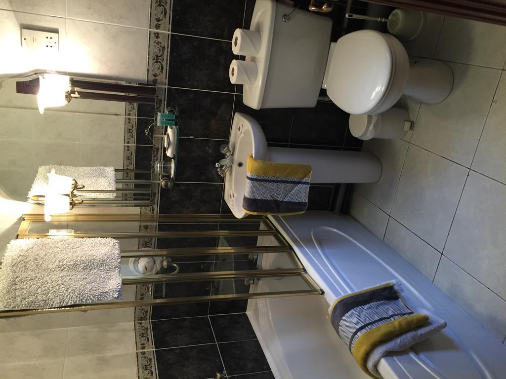 Caldhame House Hotel Crumlin  Luaran gambar