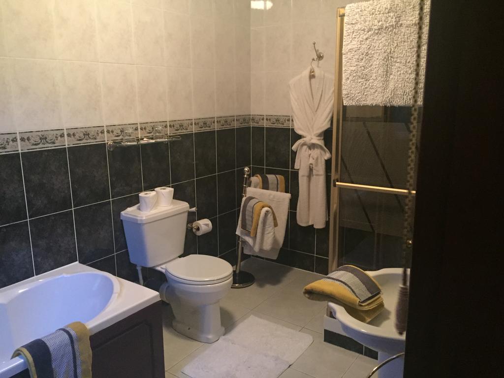 Caldhame House Hotel Crumlin  Luaran gambar